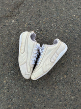 Load image into Gallery viewer, Puma Stealcatz Cream
